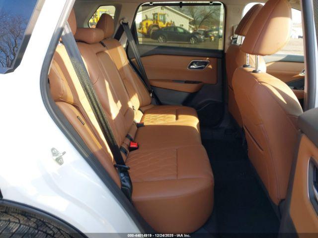 Nissan Rogue Platinum Intelligent Awd Image 6