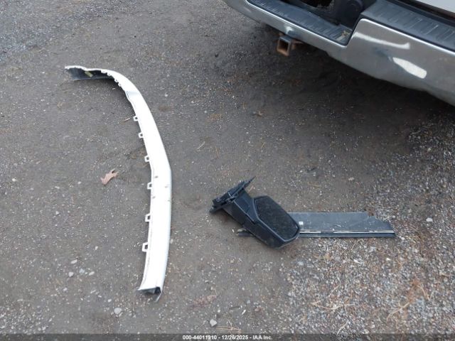 Chevrolet Silverado 1500 1lt Image 12