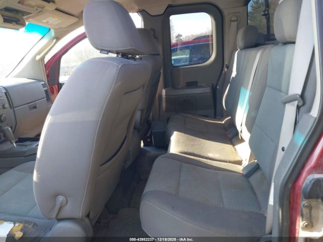 Nissan Titan Se Image 3