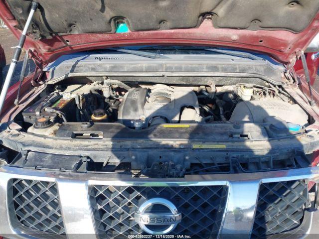 Nissan Titan Se Image 4