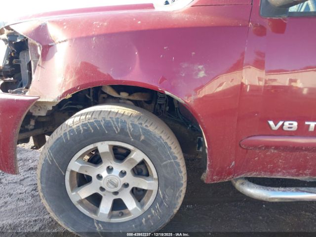 Nissan Titan Se Image 5