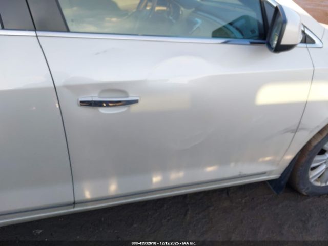 Buick LaCrosse Convenience Group Image 12