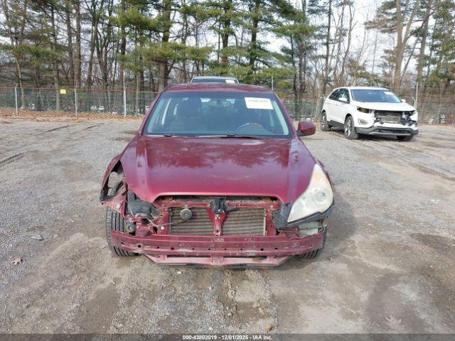 Subaru Legacy 2.5i Premium Image 2