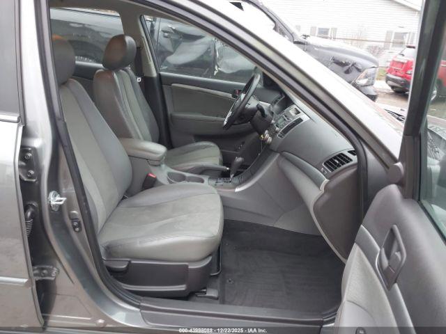 Hyundai SONATA Se V6 Image 4