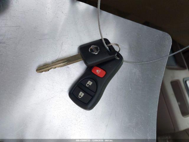 Nissan Frontier Sv Image 11