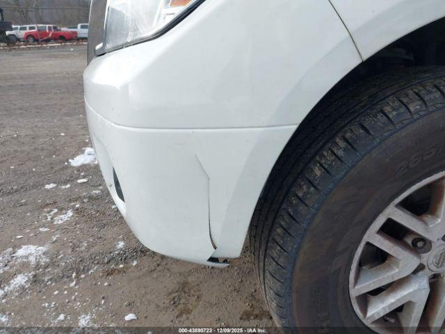 Nissan Frontier Sv Image 16