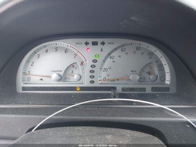 Toyota Camry Se Image 14