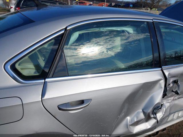 Volkswagen Passat 2.5l Sel Premium Image 16