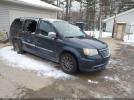 Chrysler Town & Country Touring-l Image 1