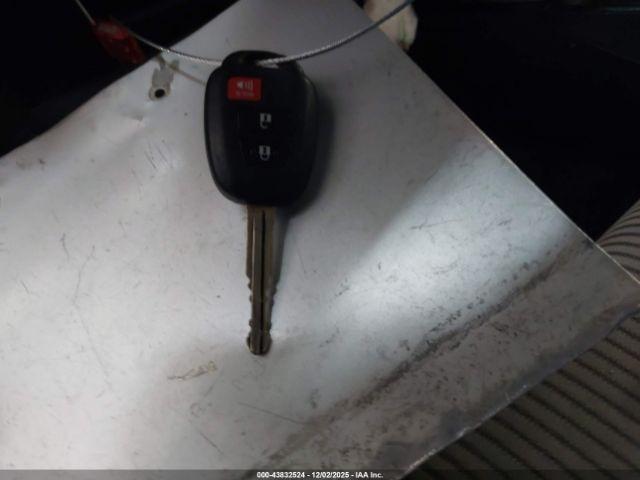 Toyota RAV4 Xle Image 15