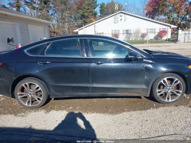 Ford Fusion Titanium Image 7