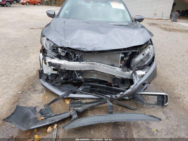 Honda Civic Lx Image 7