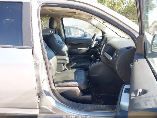 Jeep Compass High Altitude 4x4 Image 17