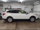 Subaru Outback 2.5i Premium Image 3