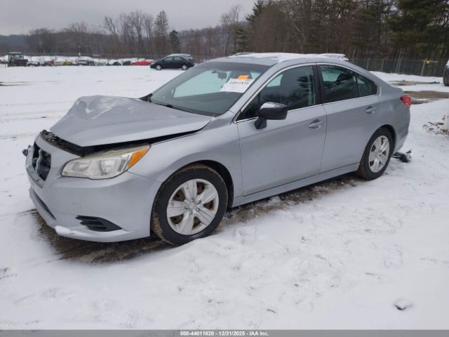 Subaru Legacy 2.5i Image 13