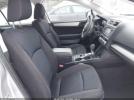 Subaru Legacy 2.5i Image 11