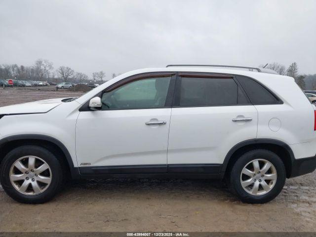 Kia Sorento Lx V6 Image 12