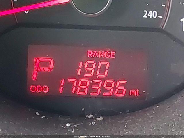 Kia Sorento Lx V6 Image 4