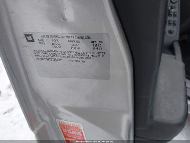 Pontiac Grand Prix Image 11