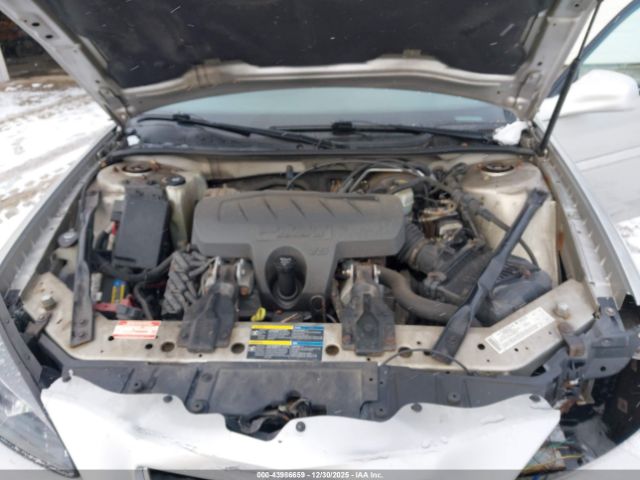 Pontiac Grand Prix Image 8