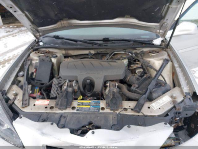 Pontiac Grand Prix Image 8