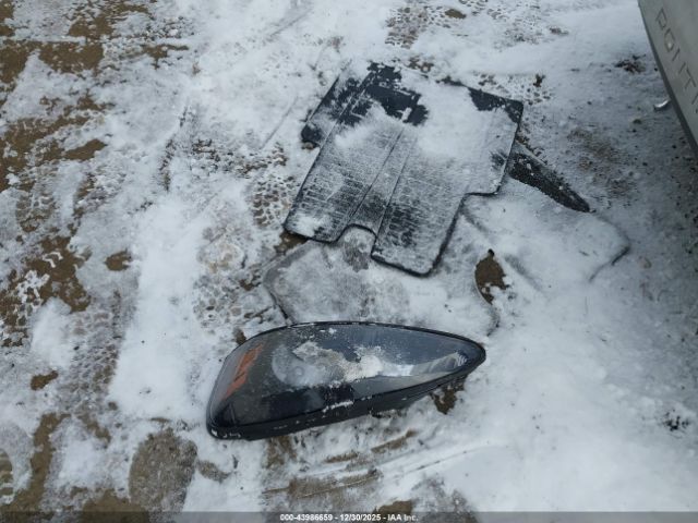 Pontiac Grand Prix Image 2