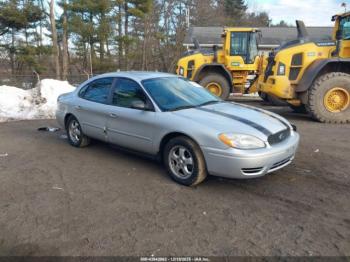  Salvage Ford Taurus