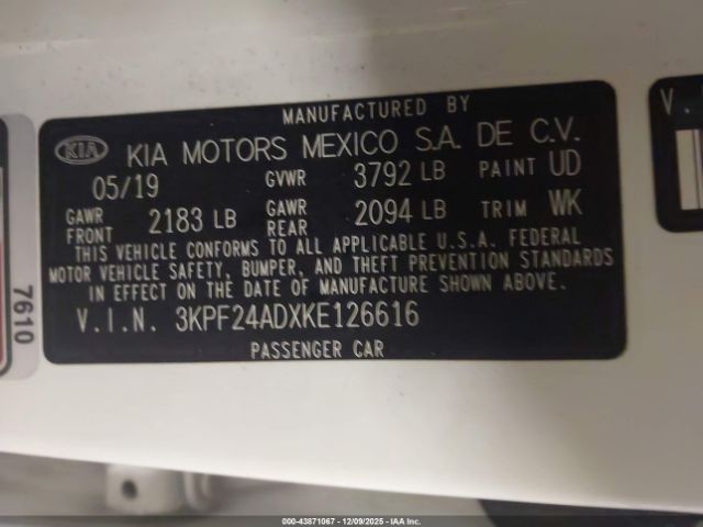 Kia Forte Lxs Image 14