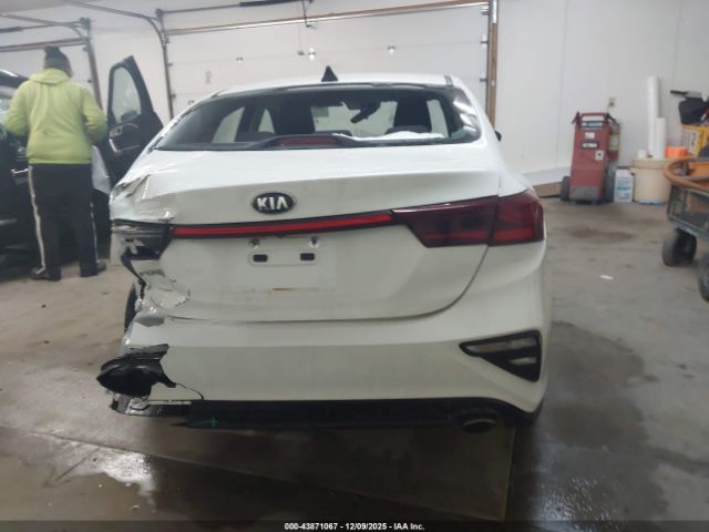 Kia Forte Lxs Image 13