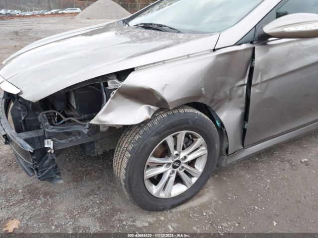 Hyundai SONATA Gls Image 6