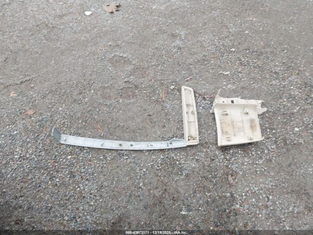 Chevrolet Equinox Lt Image 2