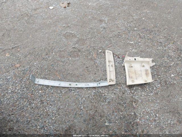 Chevrolet Equinox Lt Image 2