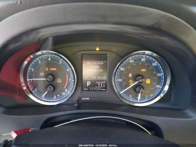 Toyota Corolla Le Image 11