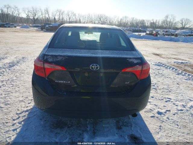 Toyota Corolla Le Image 6