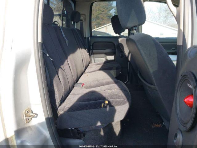 Dodge Ram 1500 Image 11