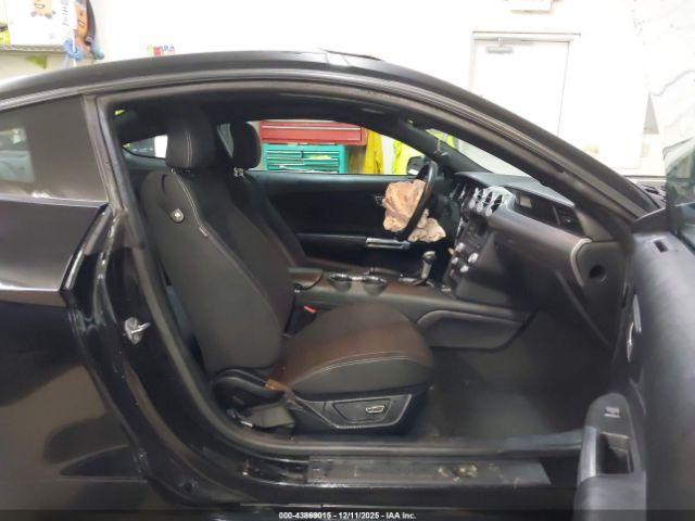 Ford Mustang Ecoboost Image 14