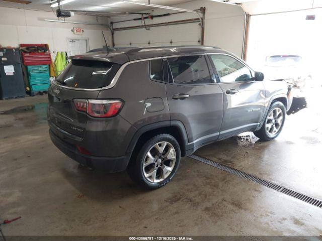 Jeep Compass Limited Fwd Image 13