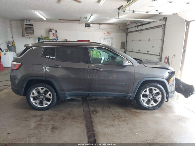 Jeep Compass Limited Fwd Image 5