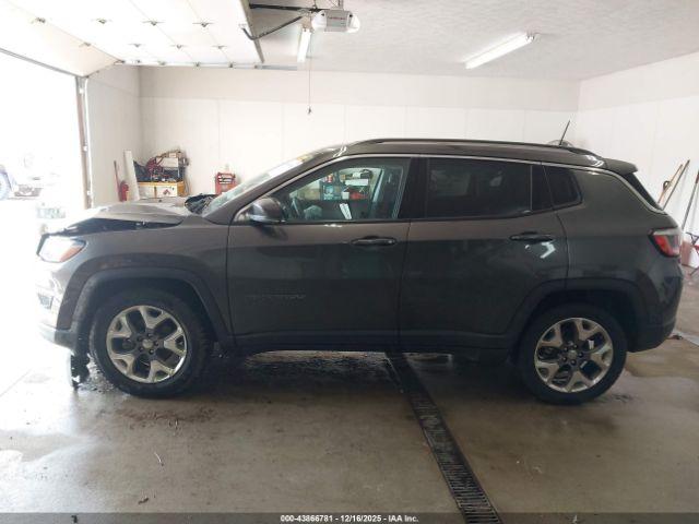 Jeep Compass Limited Fwd Image 4