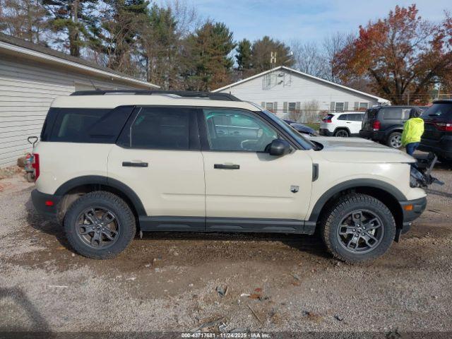 Ford Bronco Big Bend Image 2