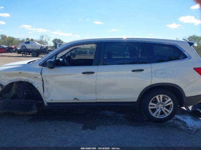 Honda Pilot Lx Image 10