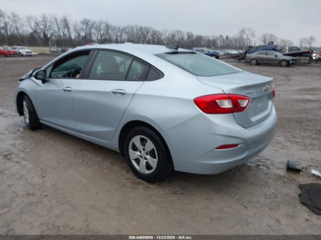 Chevrolet Cruze Ls Auto Image 2