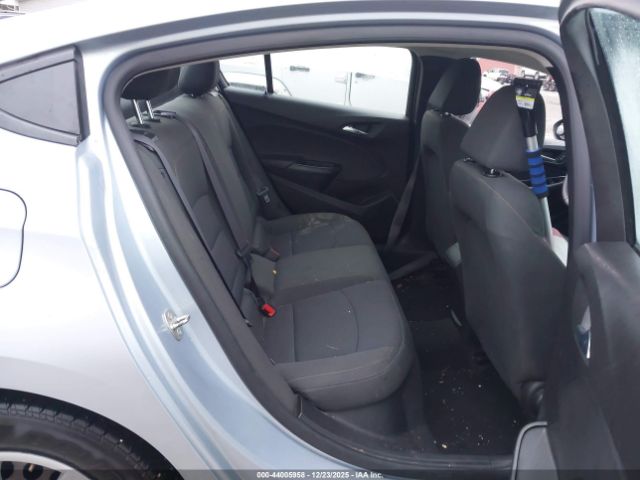 Chevrolet Cruze Ls Auto Image 16
