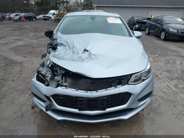 Chevrolet Cruze Ls Auto Image 17