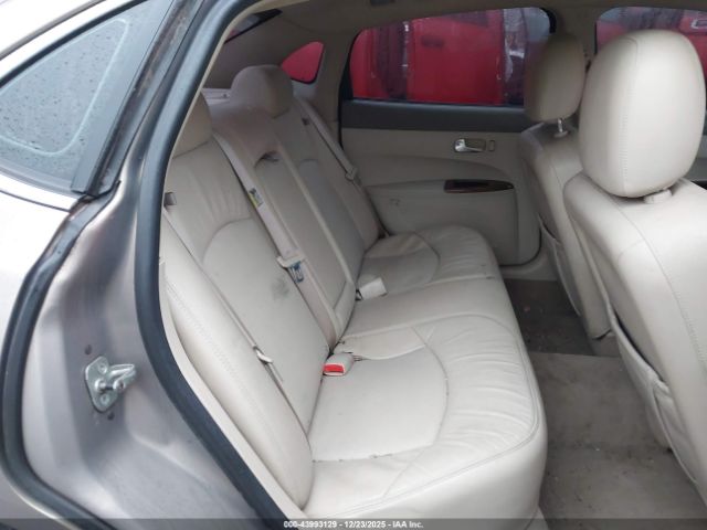 Buick LaCrosse Cxl Image 8