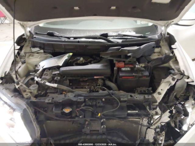 Nissan Rogue Sv Image 9