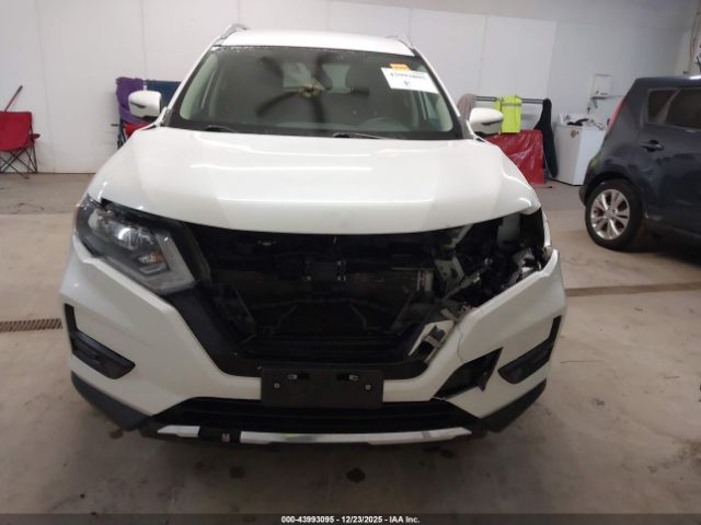 Nissan Rogue Sv Image 5
