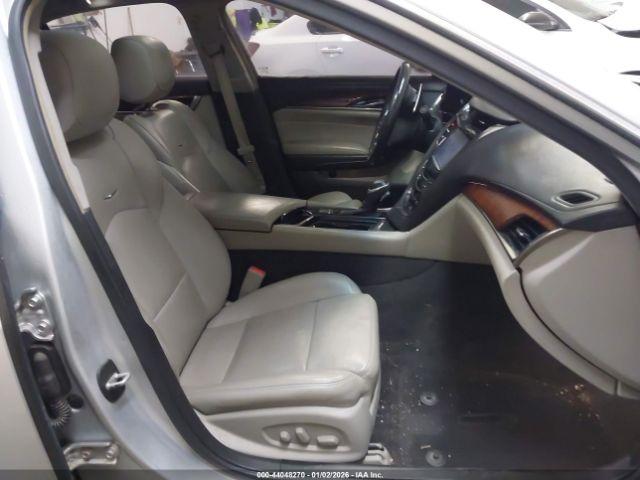 Cadillac CTS Luxury Image 3