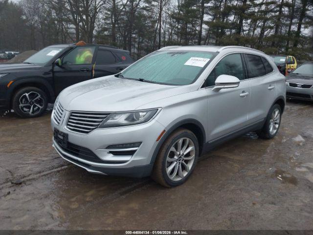 Lincoln MKC Select Image 2