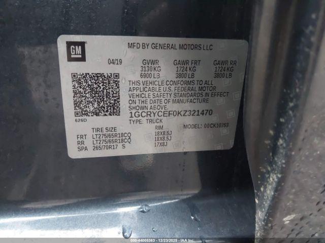 Chevrolet Silverado 1500 Custom Trail Boss Image 3